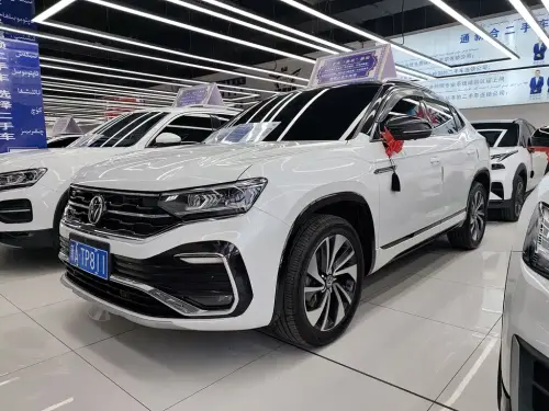 Volkswagen Tayron X, 2021