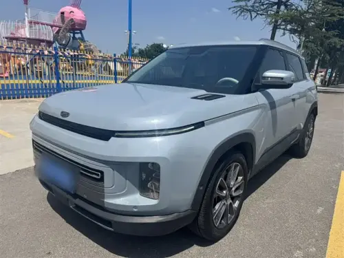Geely ICON, 2021