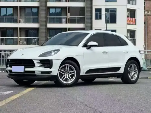 Porsche Macan, 2021