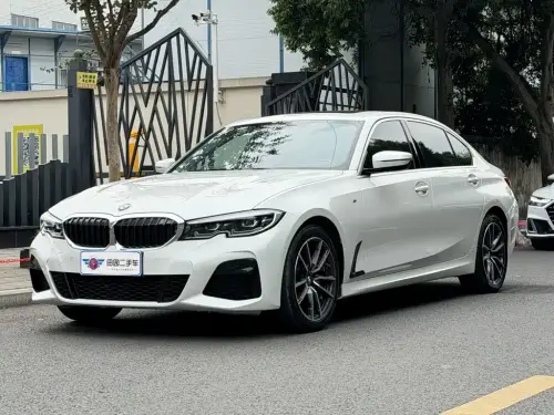 BMW 3-Series, 2021