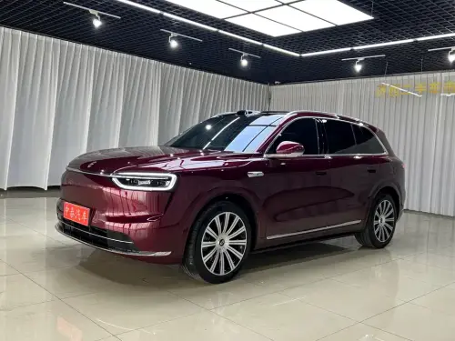 AITO M7, 2025