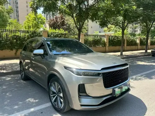 Li Auto ONE, 2022