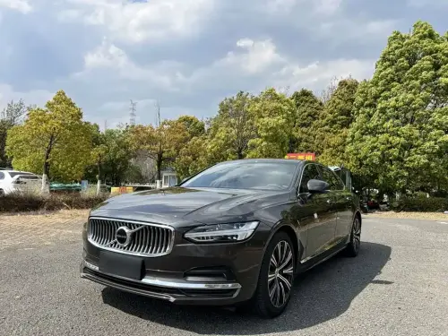 Volvo S90, 2022