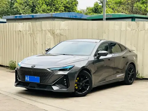 Changan UNI-V, 2025