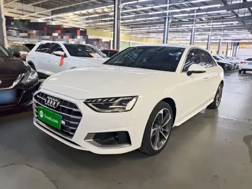 Audi A4, 2021