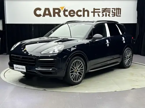 Porsche Cayenne, 2022