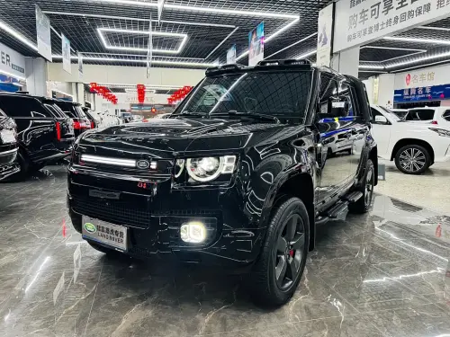 Land Rover Defender, 2024