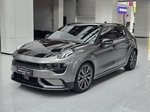 Lynk & Co 02 Hatchback, 2022