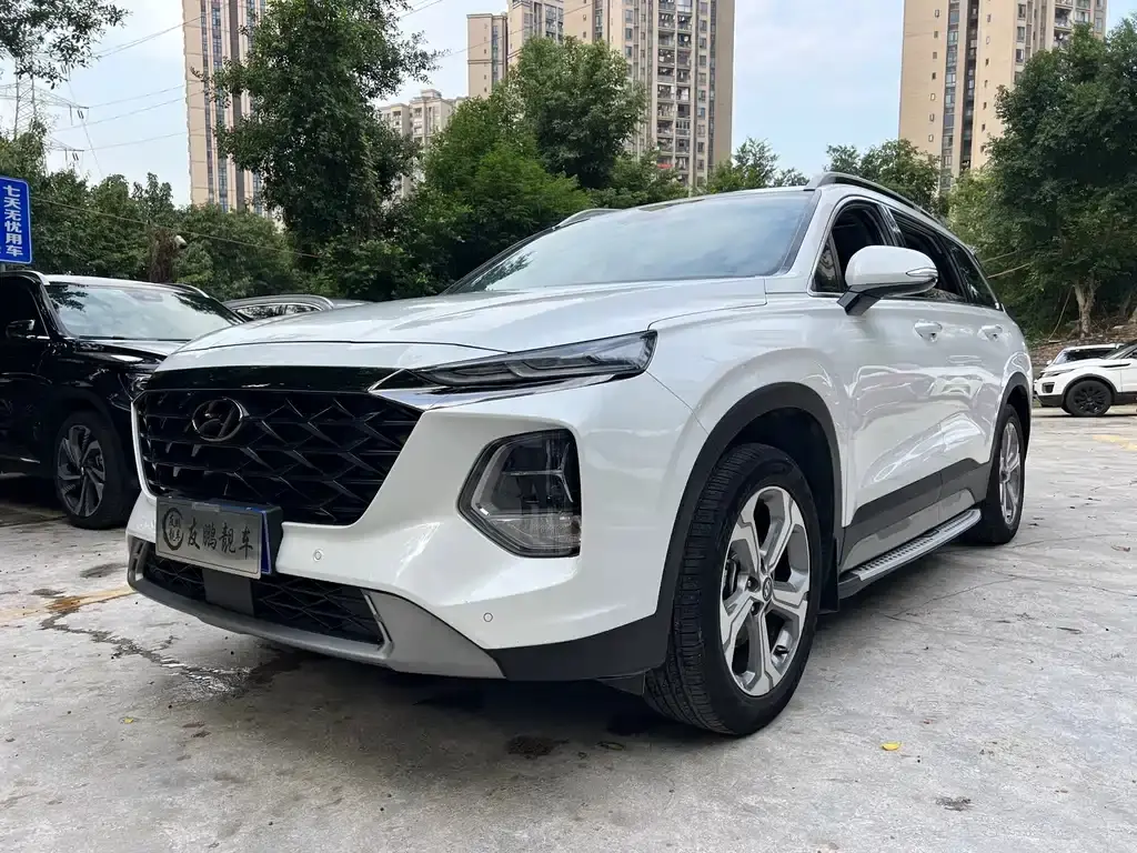 Hyundai Santa Fe, 2023