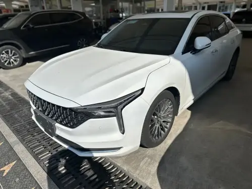 Bestune B70, 2022
