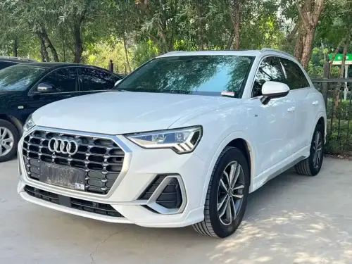 Audi Q3, 2021