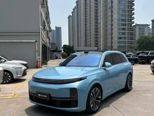 Li Auto L7, 2025