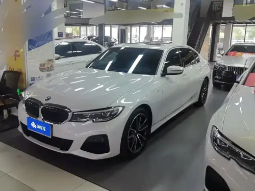 BMW 3-Series, 2021