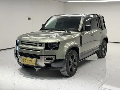 Land Rover Defender, 2024