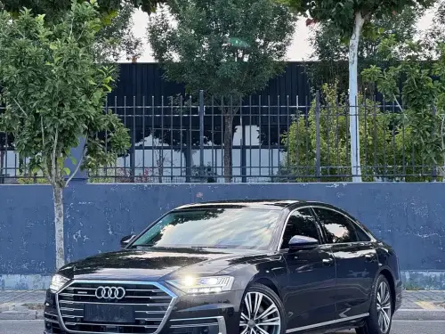 Audi A8, 2020