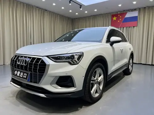 Audi Q3, 2023