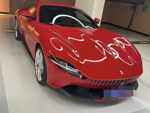 Ferrari Roma, 2021