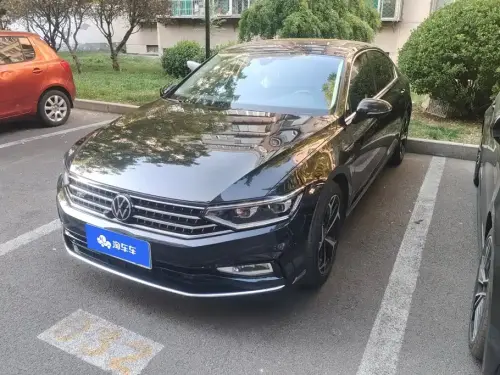 Volkswagen Magotan, 2025