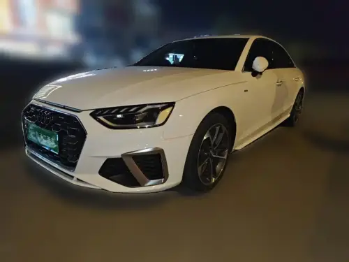 Audi A4, 2021