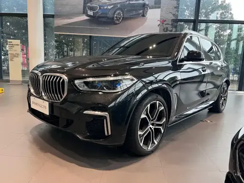 BMW X5, 2023