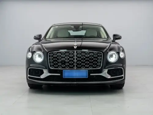 Bentley Flying Spur, 2024