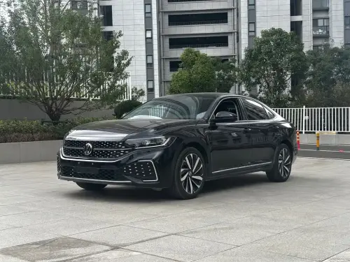 Volkswagen Passat, 2021