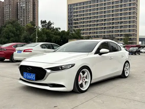 Mazda Mazda3 Axela, 2020