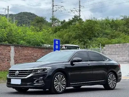 Volkswagen Passat, 2020