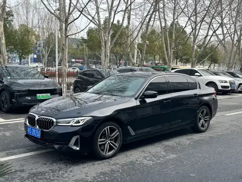 BMW 5-Series, 2021