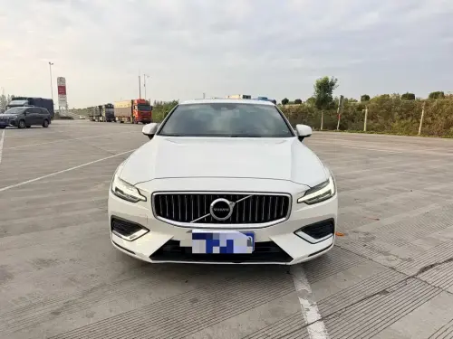 Volvo S60, 2021