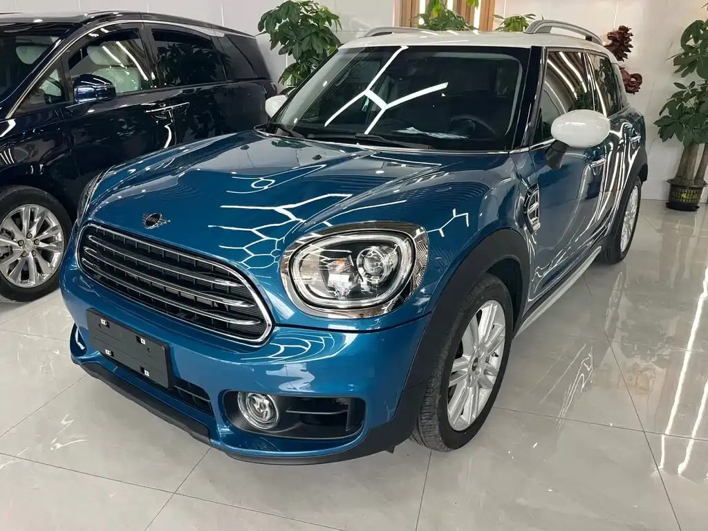 Mini MINI COUNTRYMAN, 2020