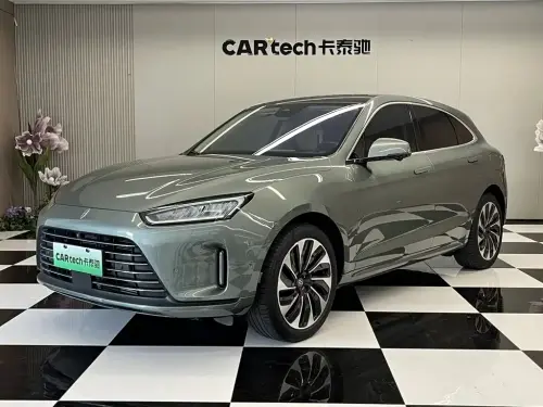AITO M5, 2022