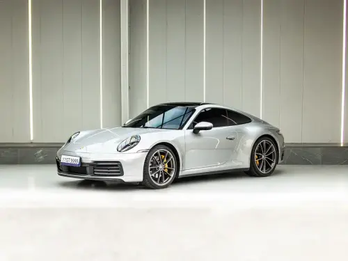 Porsche 911, 2024