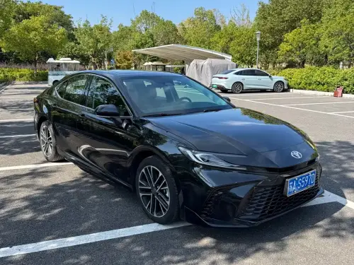 Toyota Camry, 2025