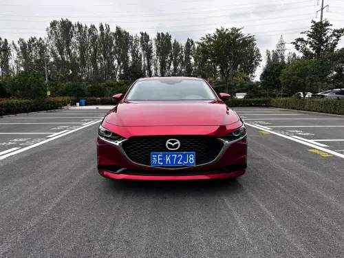 Mazda Mazda3 Axela, 2021