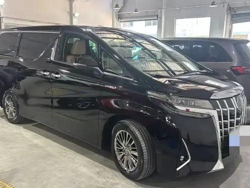 Toyota Alphard, 2022