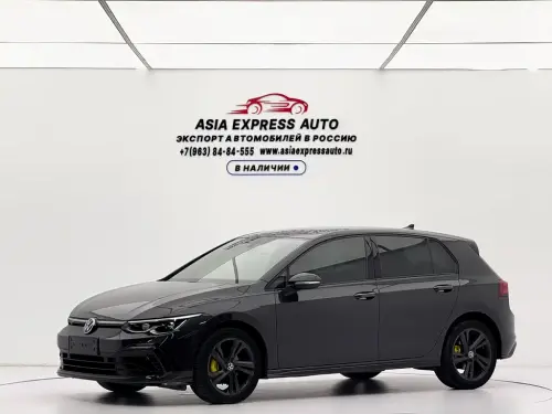 Volkswagen Golf, 2023