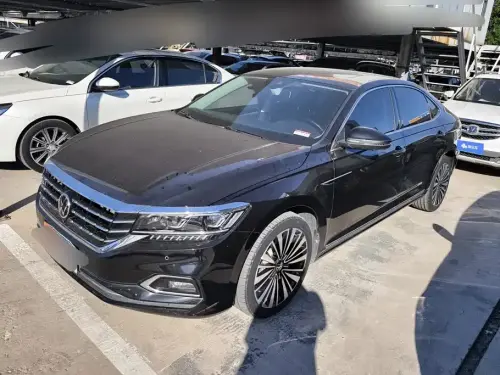 Volkswagen Passat, 2020