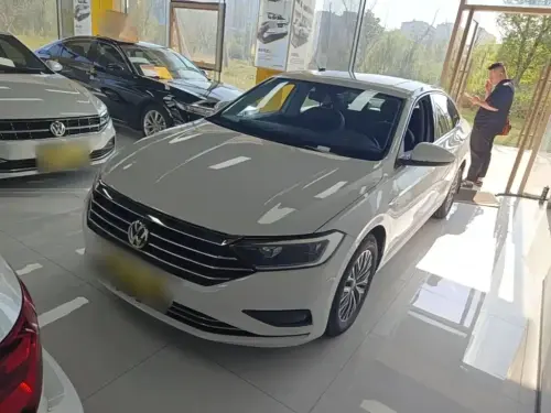 Volkswagen Sagitar, 2021