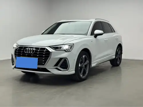 Audi Q3, 2021