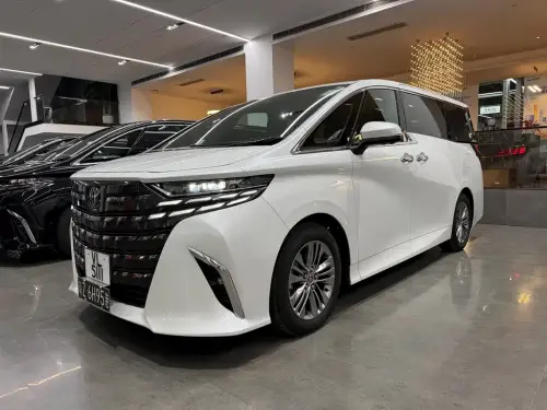 Toyota Alphard, 2025