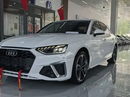 Audi A4, 2023
