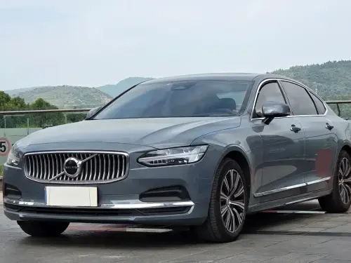 Volvo S90, 2022