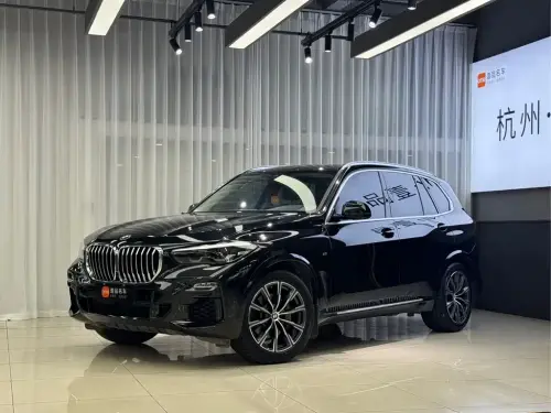 BMW X5, 2021