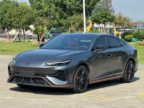 Changan UNI-V, 2025