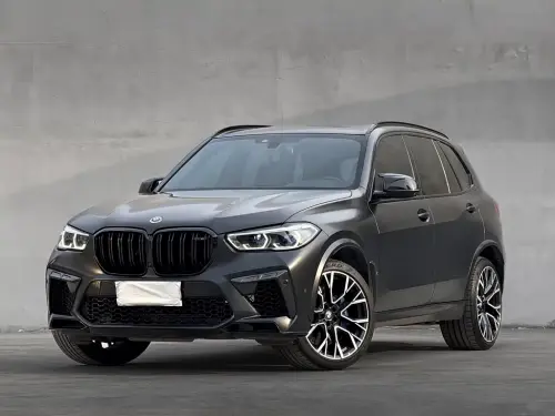 BMW X5M, 2021