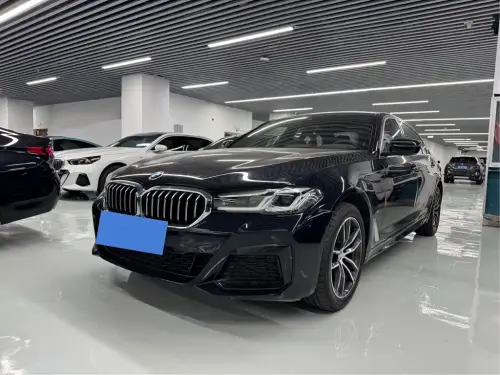 BMW 5-Series, 2023