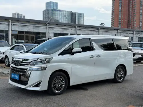 Toyota Vellfire, 2022
