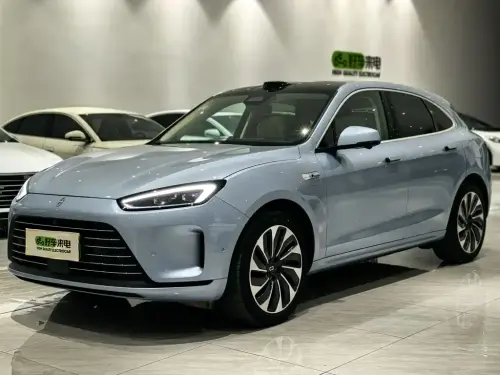 AITO M5, 2023