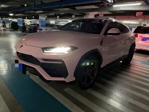 Lamborghini Urus, 2020